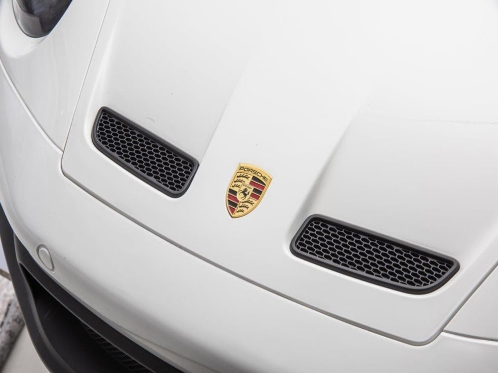 Licensed Porsche 911 GT3 24V Kids Electric Car - Pro 2-Seater with Air Tires & Touchscreen