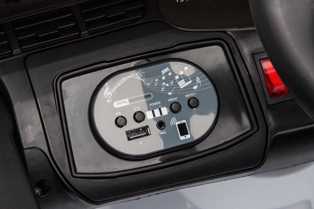 Licensed Audi Q7 12V Kids Electric Car - Luxury SUV with Bluetooth & Rubber Tires